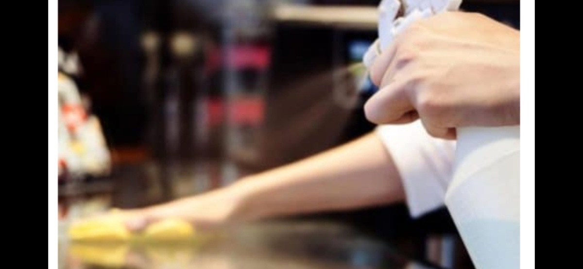 Уборка дома спреем домашнего приготовления