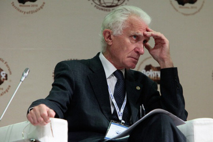 РАН активно выступала против Киотского соглашения, но была вынуждена его подписать. На фото: Владимир Михайлович Котляков, Научный руководитель института географии РАН. Он является одним из противников пропаганды антропогенного влияния на глобальное изменение климата.