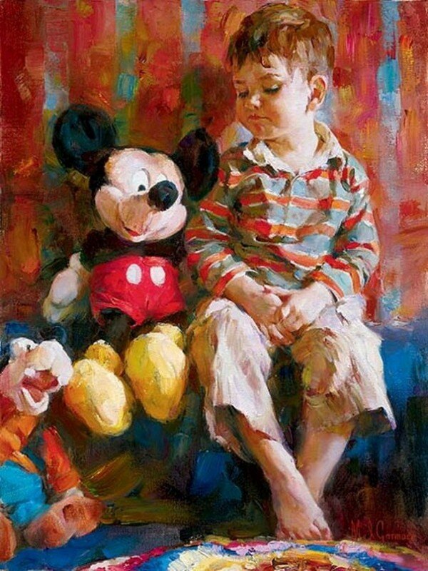 Ребенок,и его первая игрушка. 