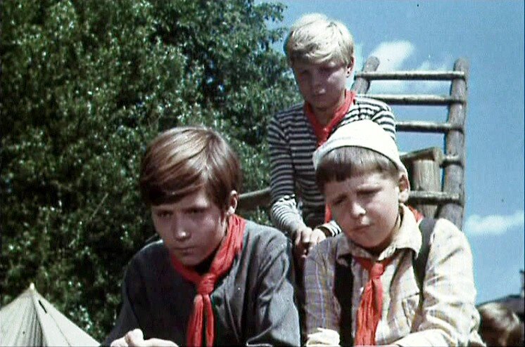 Листайте, пожалуйста, используя стрелочку справа