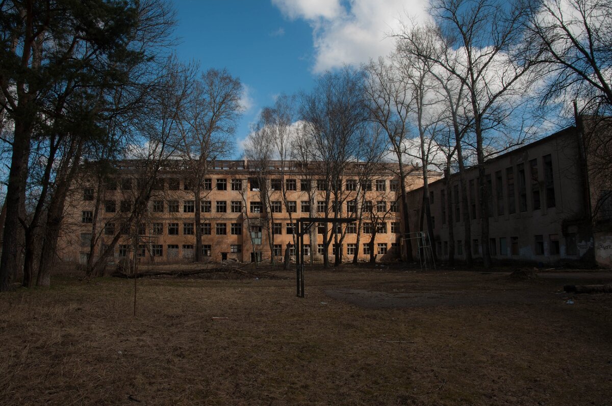 Обреченные дома