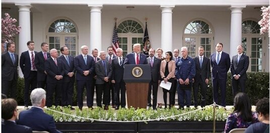 1.США