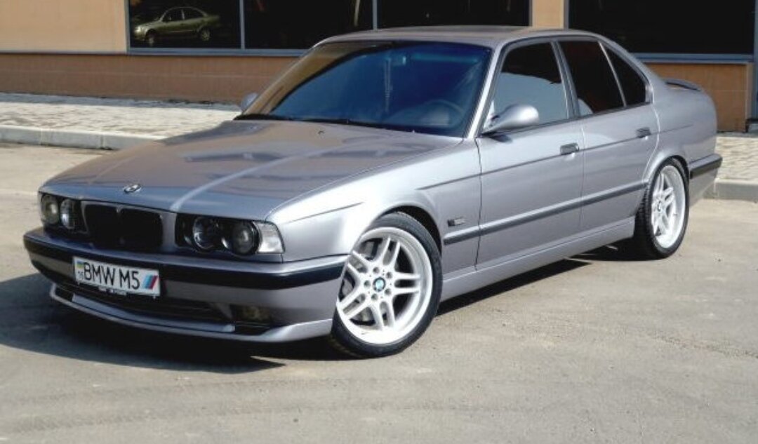 BMW E34