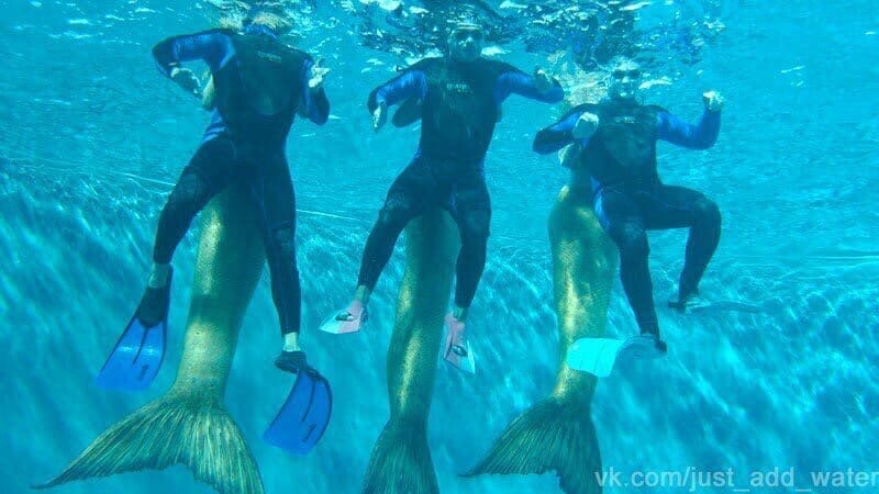 Русалки h2o просто добавь воды хвосты. H2o просто добавь воды съемки. H2o: просто добавь воды сериал хвосты. Просто добавь воды за кадром. Н2о просто добавь воды русалки хвост.