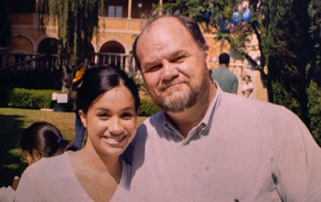 Меган с отцом,, Томасом Марклом