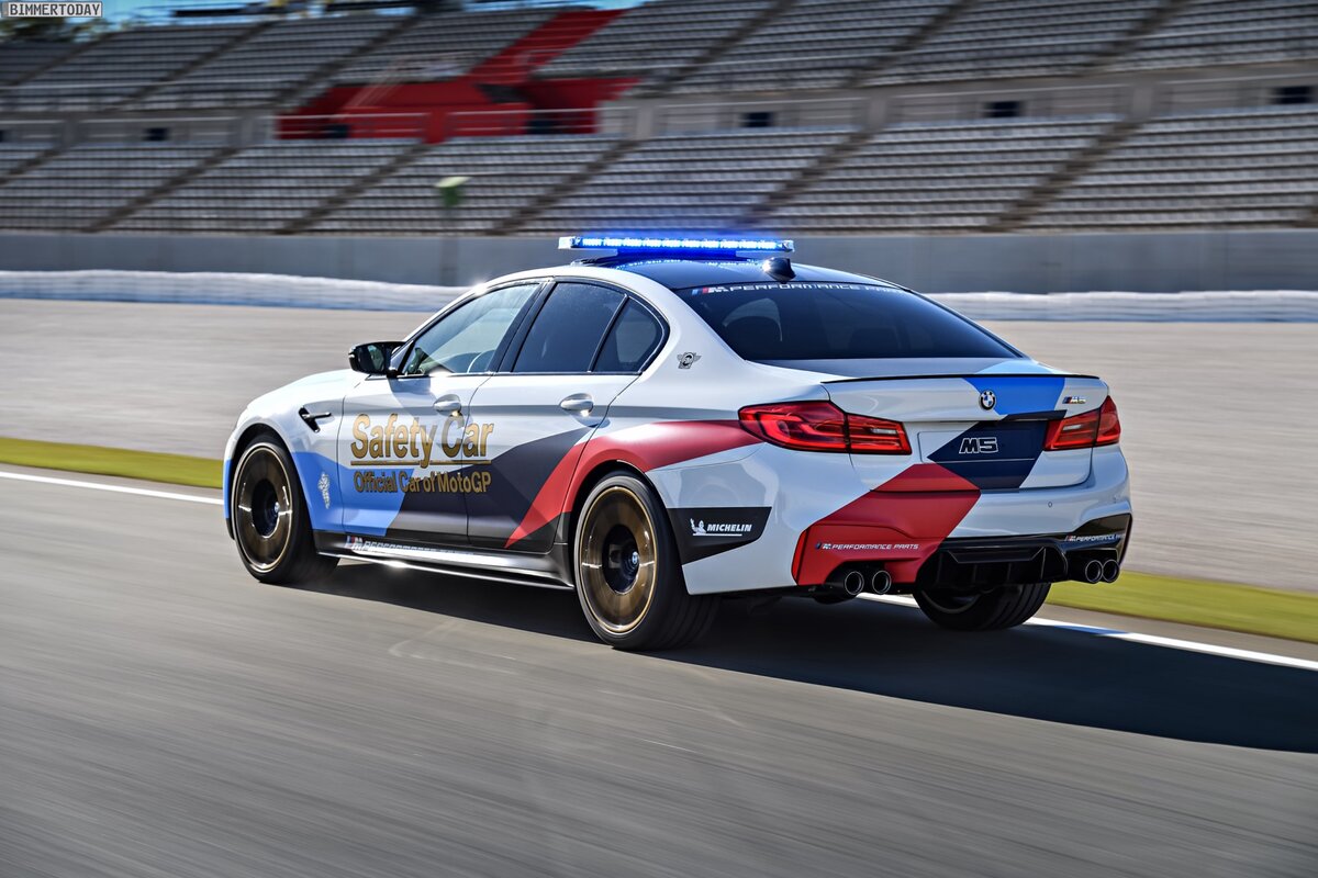 BMW m5 Safety car