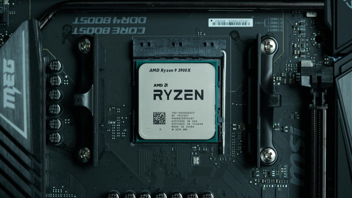 AMD Ryzen 9 3900X