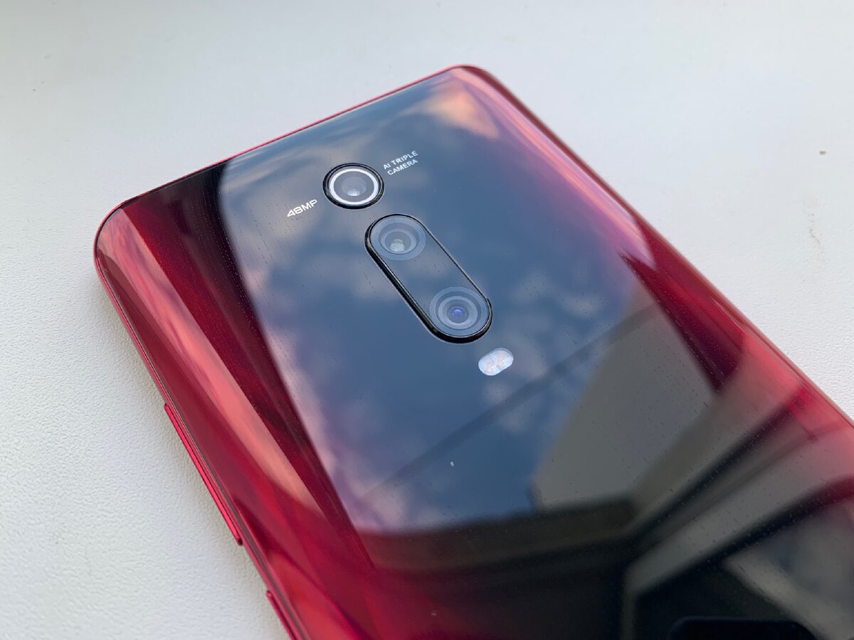 Купил Смартфон с Amoled Экраном и теперь болят глаза, почему не стоит ...