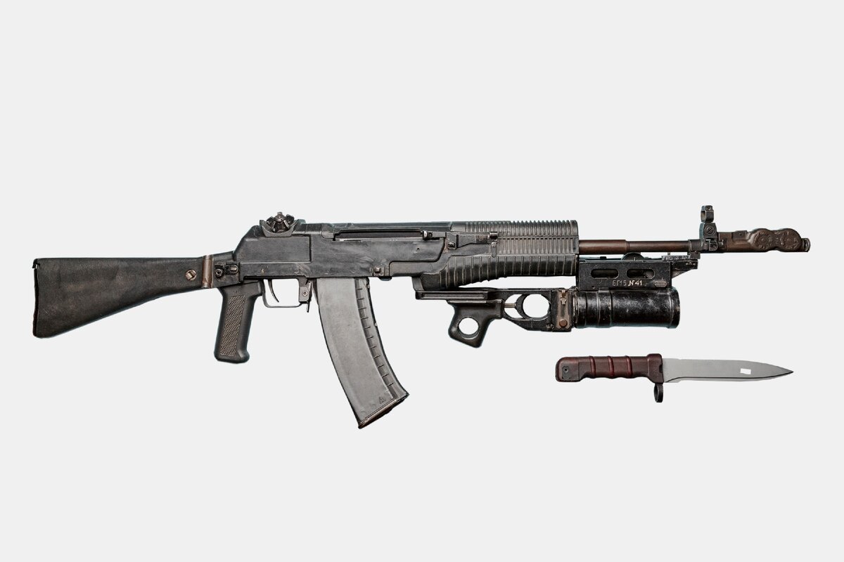 АН-94 автомат