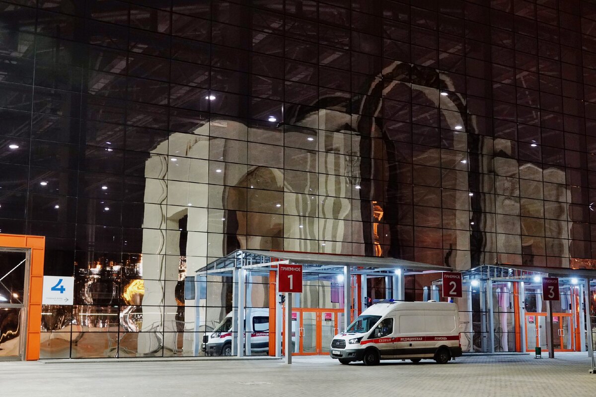 госпиталь 24 на вднх. филиал больницы 24 на вднх. госпиталь на вднх коронавирус 75 павильон. временный госпиталь на вднх павильон 75. см клиника волгоградский проспект.