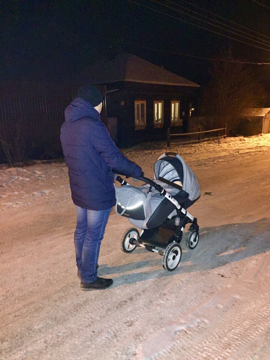 Гуляли с семьей и мечтали о другом доме | Жизнь в частном доме | Дзен