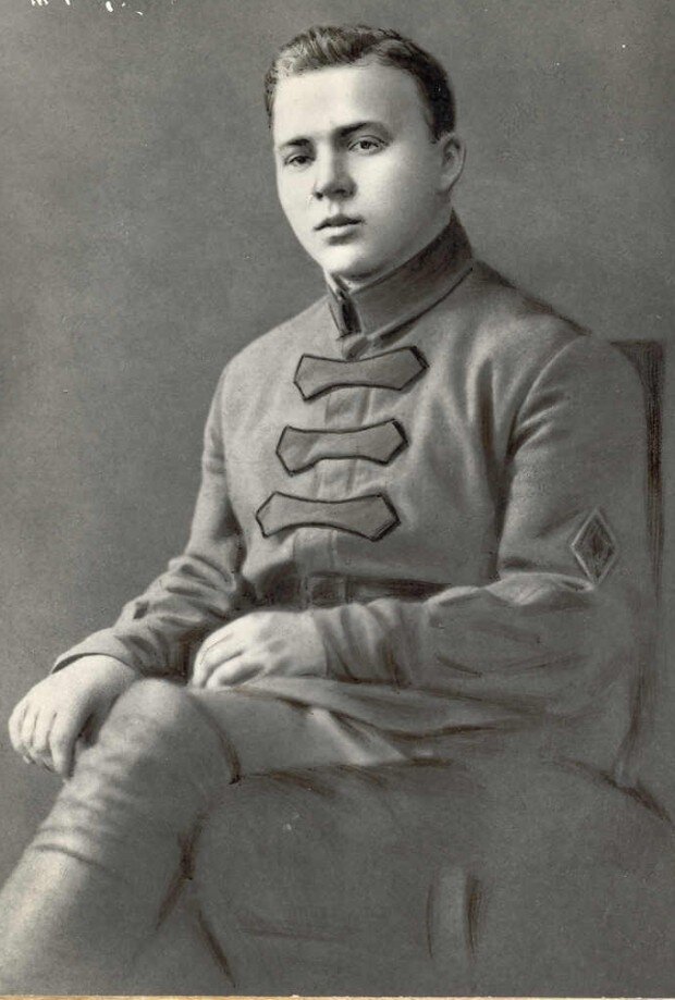 Краском Аркадий Голиков. 1924 год