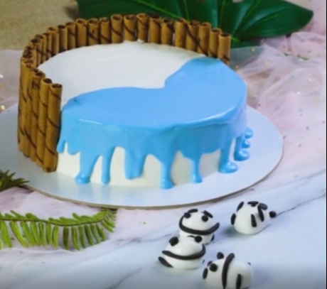 Торт с пандами)))