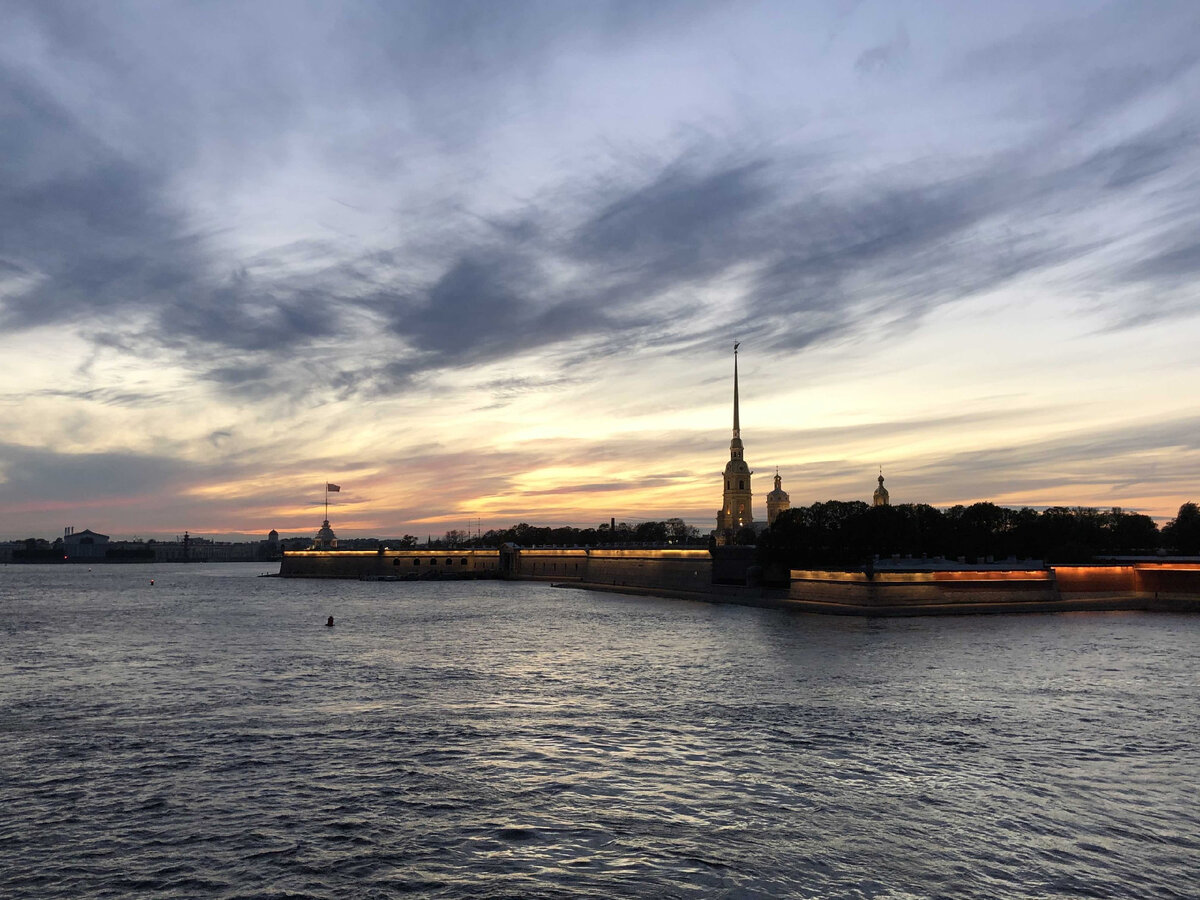 Романтичные закаты Петербурга, фото автора
