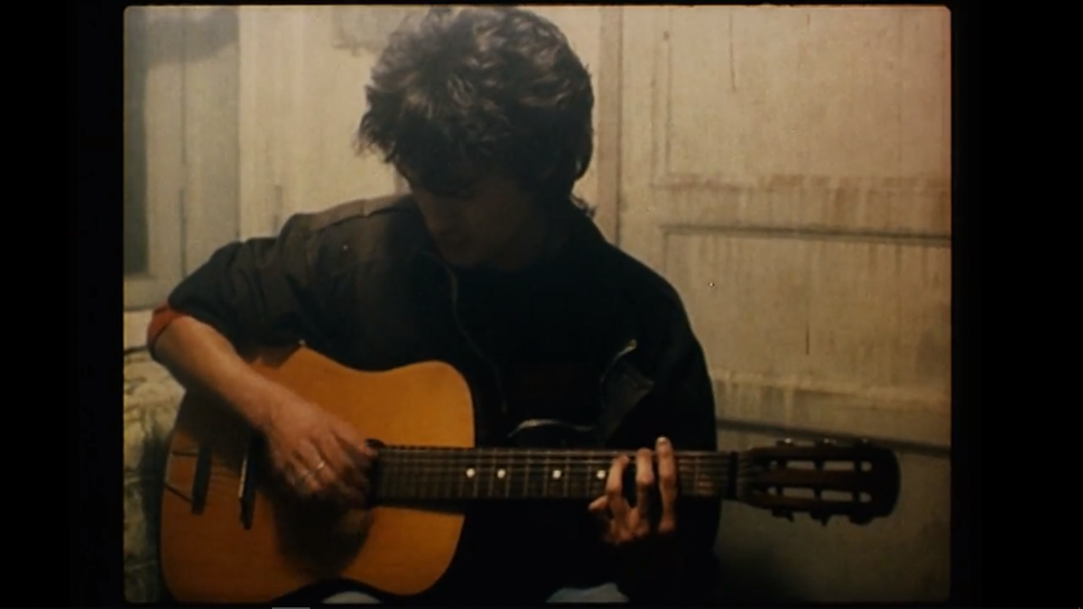 Цой в фильме А. Бурцева «Город» — 1988г. Скриншот