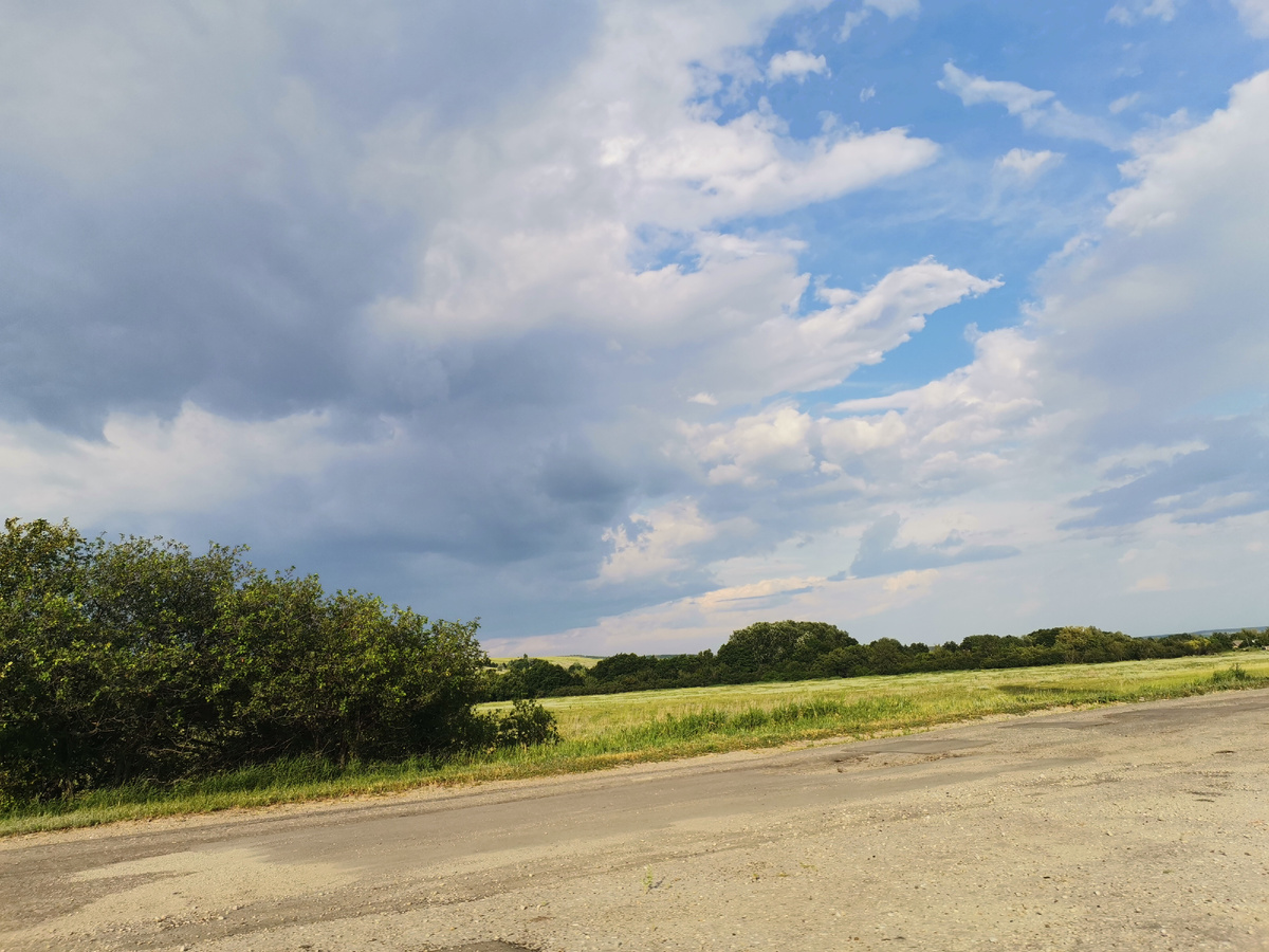 Как будто картина, а не фото. Вот все-таки как красиво у нас)))