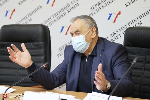 Е. Фикс: «Как выполним Народную программу — так и будем жить»