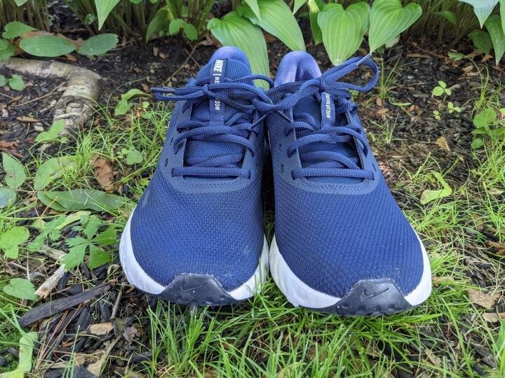 Nike Revolution 5