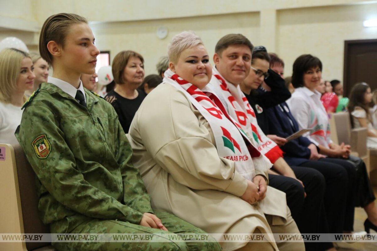 В Пинске выбрали лучшего председателя первички РОО «Белая Русь» | Пинский  Вестник | Дзен