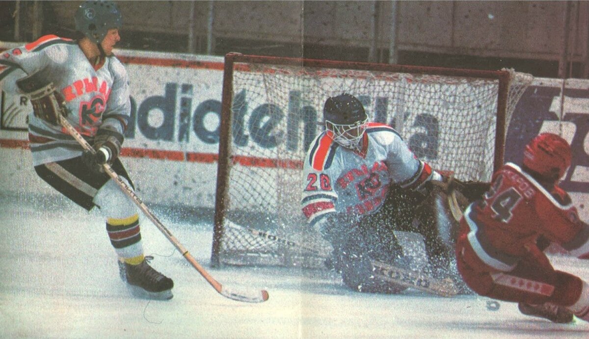 Сергей Макаров хоккеист ЦСКА 1989