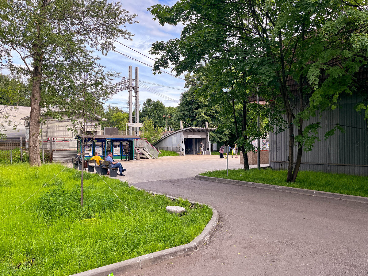 Пешеходная прогулка по востоку Москвы. Следственный изолятор, дом из  