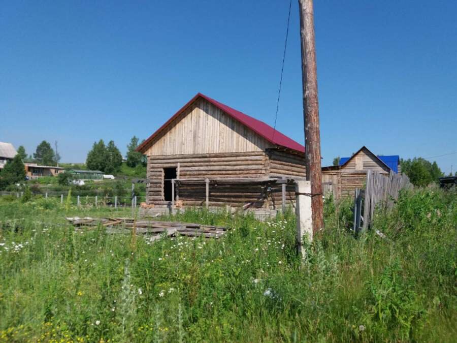 Дачный дом начальника дорожной полиции признали взяткой. Фото регионального СК.