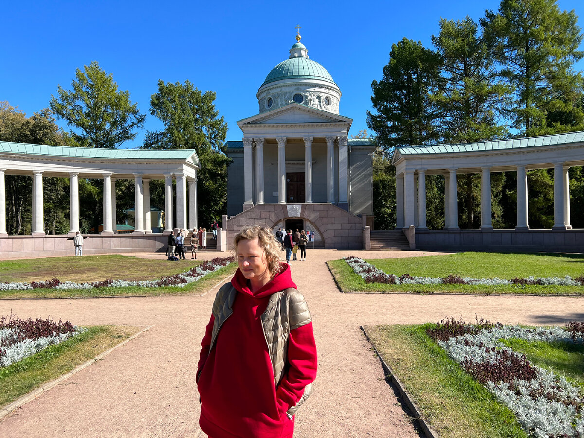 Усыпальница Юсуповых в парке Архангельское 