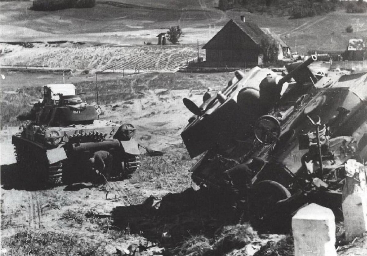 События пограничного сражения лета 1941 г. Величайшее танковое сражение 1941. приграничные сражения 1941 года. битва за алитус 1941 год. битва под дубно 1941.