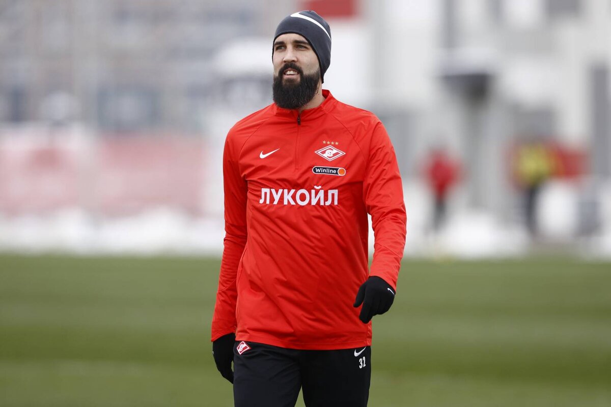 Миха Мевля.