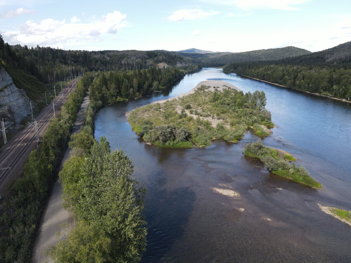 трасса Абакан-Тайшет и р.Казыр