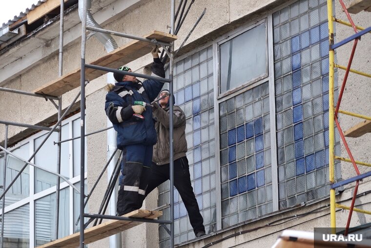    В интернате в селе Мыс Каменный отремонтируют спальный корпус