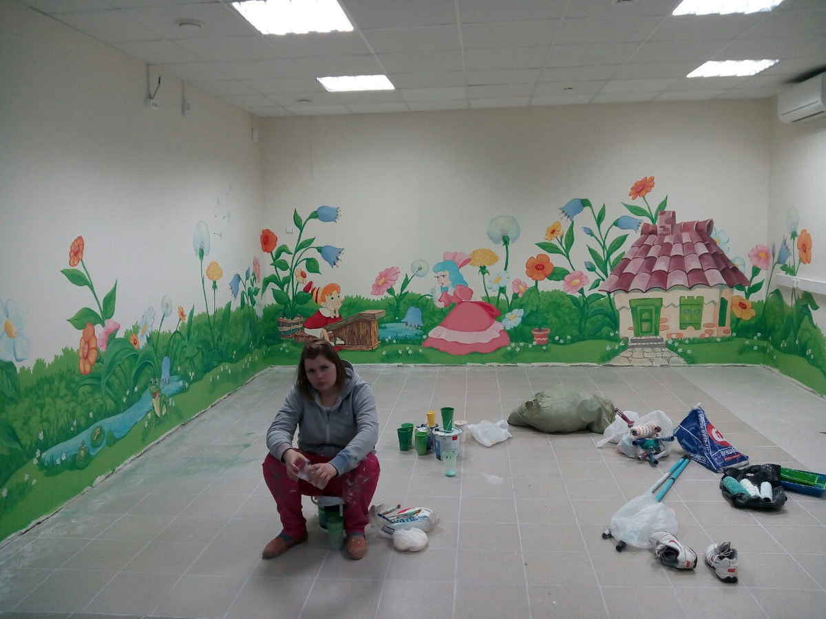 Виктория на работе. 2016 год.