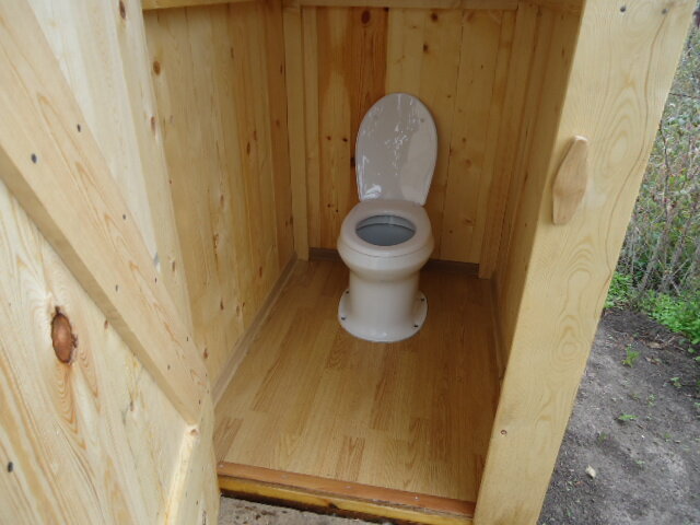 Унитаз для дачного туалета — готовые и самодельные конструкции