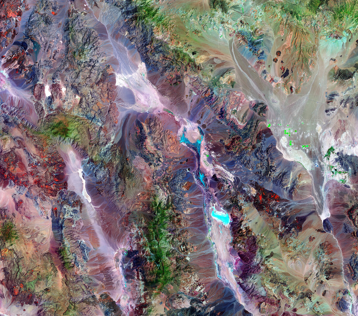 Фото со спутника знаменитой Долины Смерти, США 