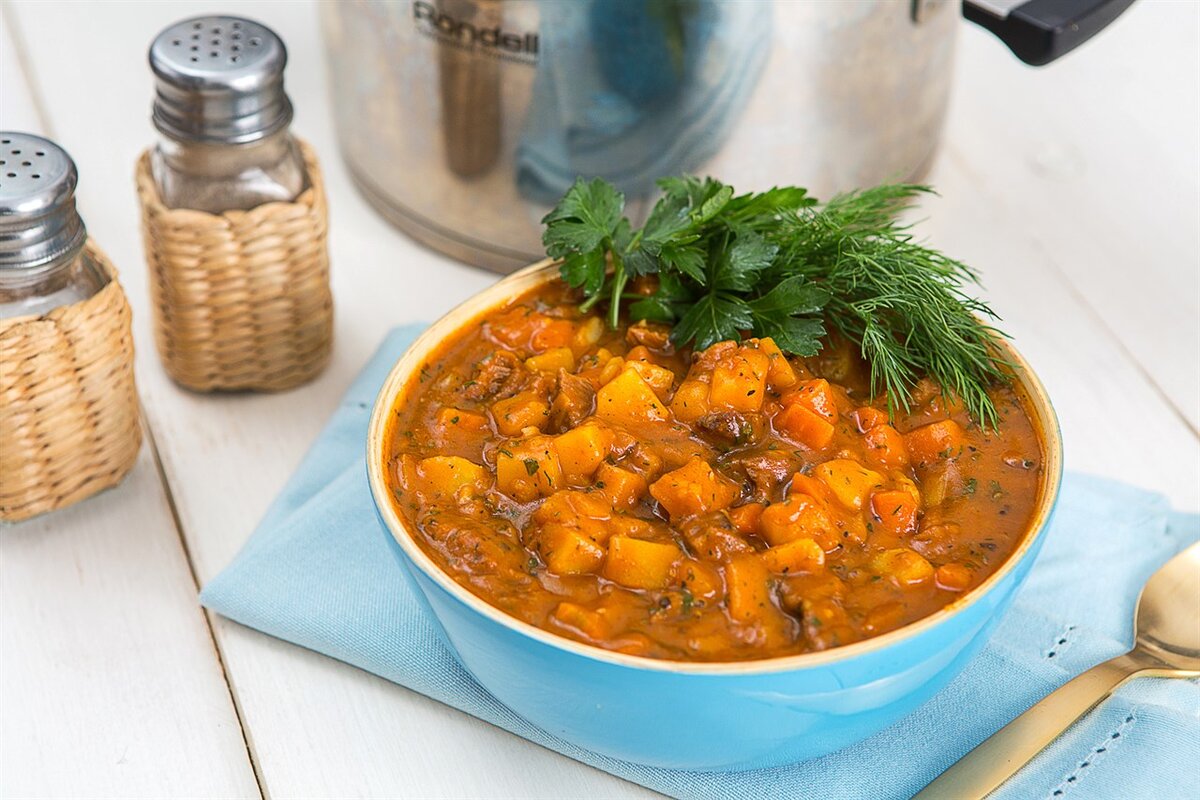 Шурпа с горохом и мясом