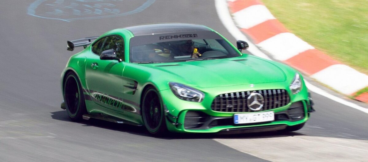 На семь секунд быстрее обычного GT R. Если кому-то это вообще нужно