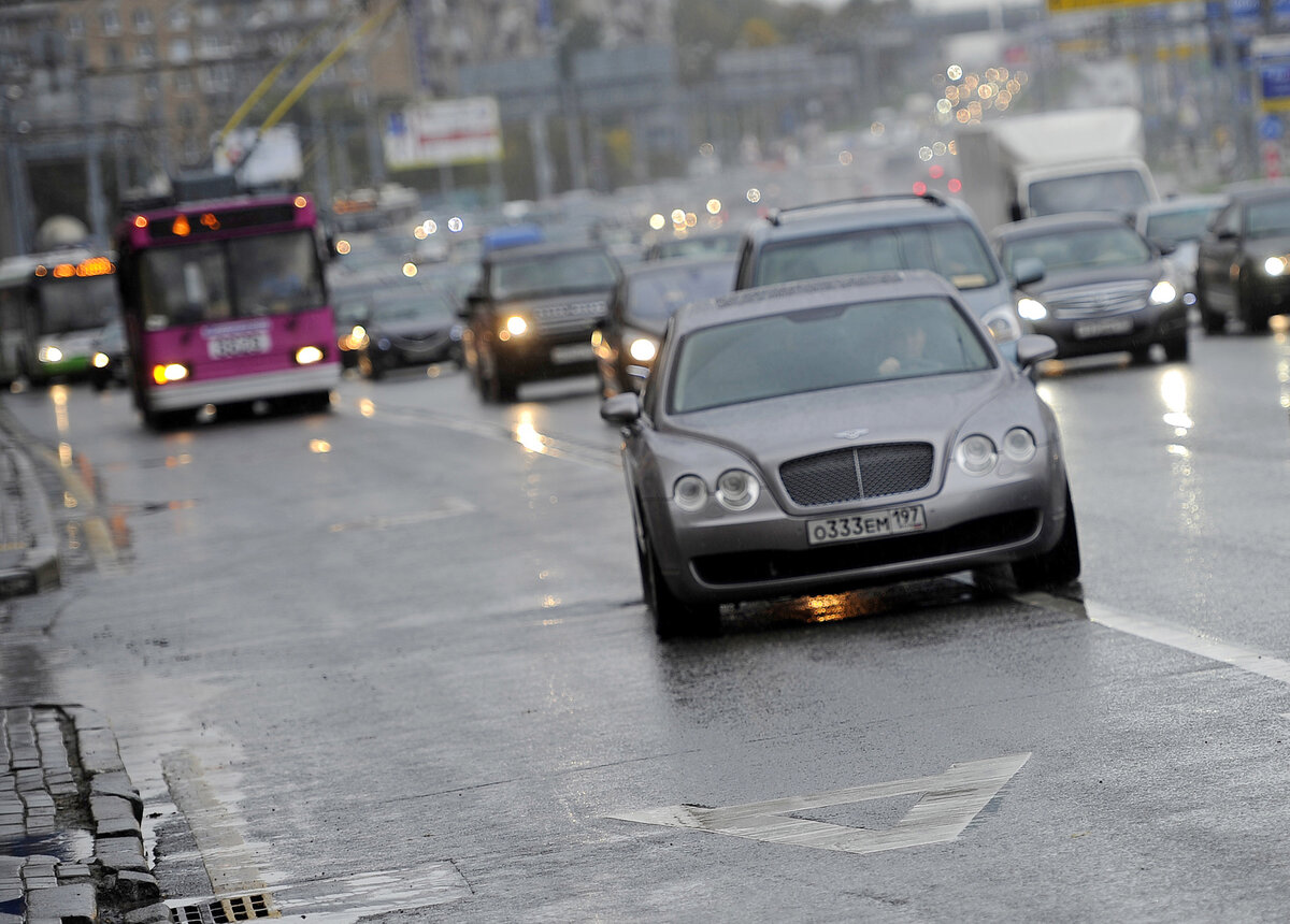 Фото: https://www.zr.ru/d/story/bf/905151/tass_5125877.jpg