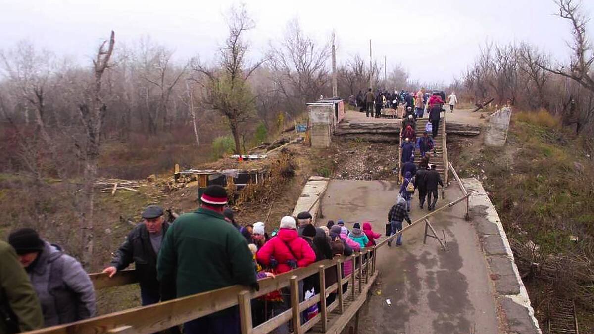 Мост Станица-Луганская
Луганский Информационный Центр