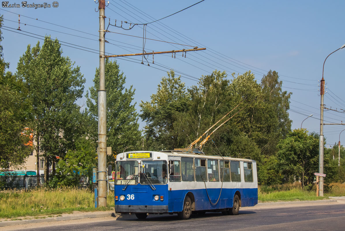 ЗиУ-682Г-016 на маршруте 1. Большая Санкт-Петербургская улица. Фото: Максим Фандюшин