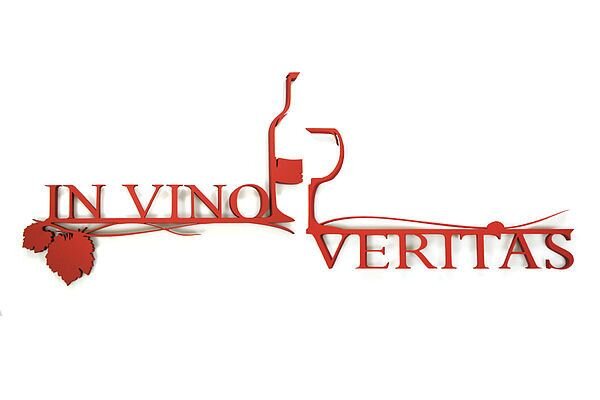 вино веритас. In vino veritas надпись. In vino veritas надпись. фразы на латыни in vino veritas. ин вино веритас на латыни.