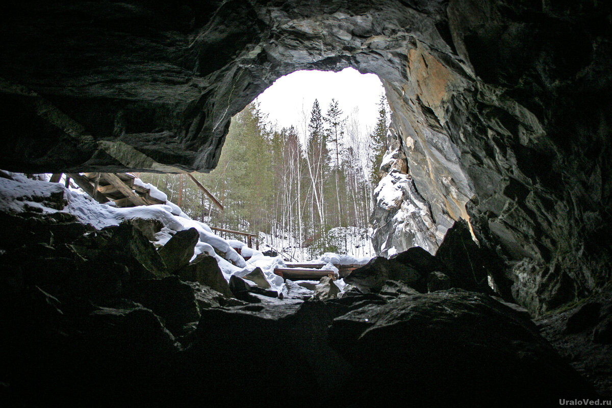Оборудование в шахте. Кто ходит в шахту в линзах. Куда можно сходить в шахтах. Куда можно сходить в шахтах. Куда можно сходить в шахтах.