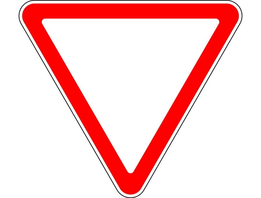 Картинка знака "Уступи дорогу" 