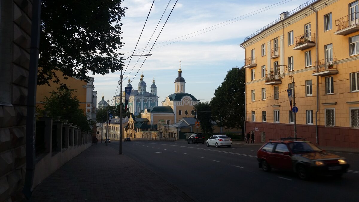 Б. Советская улица в Смоленске...