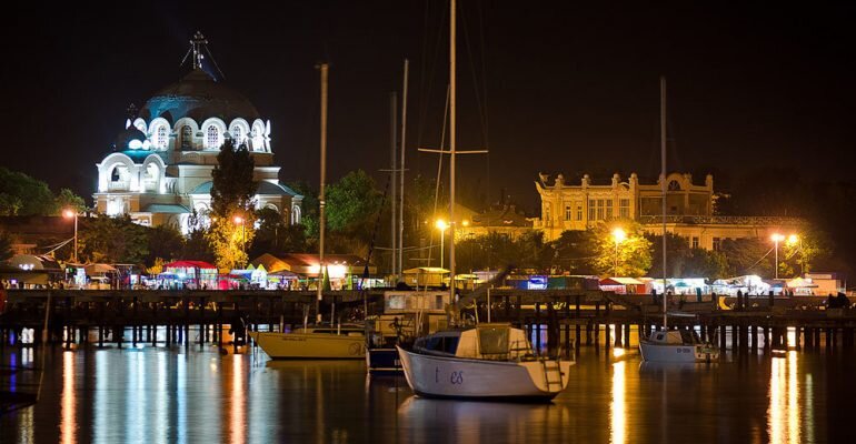 Фото https://avatars.mds.yandex.net/get-altay/934739/2a0000015f2ec7d325a7312197d2712d9e02/XXL