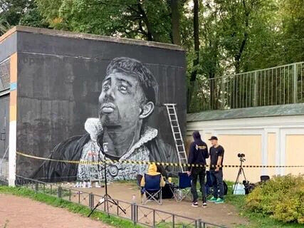 Промежуточный этап. Художники в процессе...