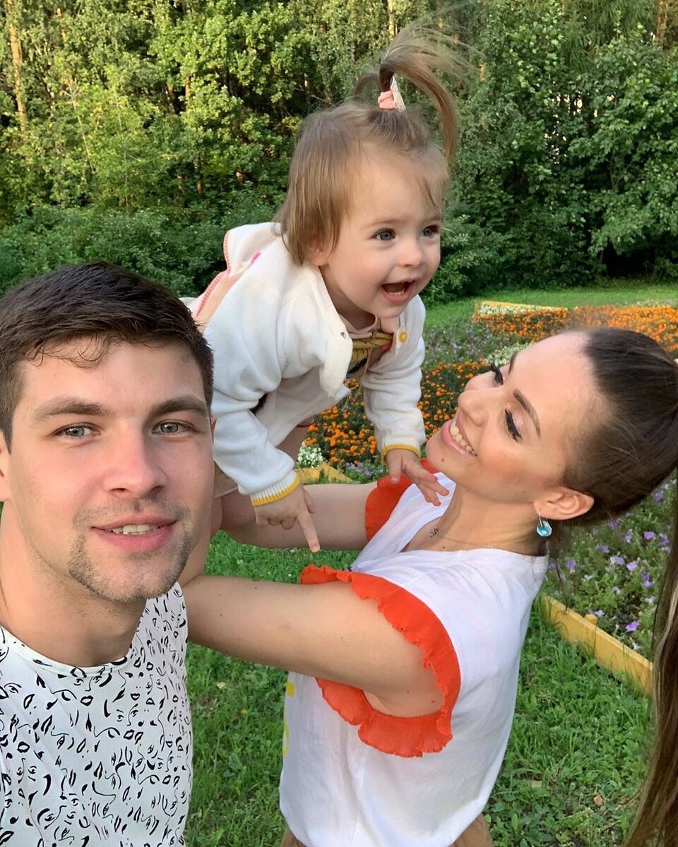 Должанский уверен, что Дмитренко и Рапунцель разведутся
​Фото: «Инстаграм»