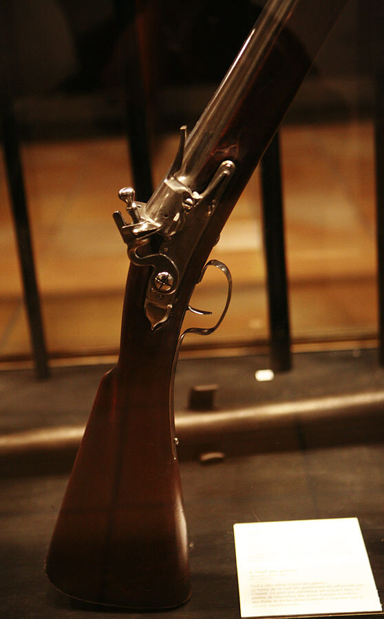 https://upload.wikimedia.org/wikipedia/commons/thumb/1/16/Galley_rifle_mg_5059.jpg/558px-Galley_rifle_mg_5059.jpg