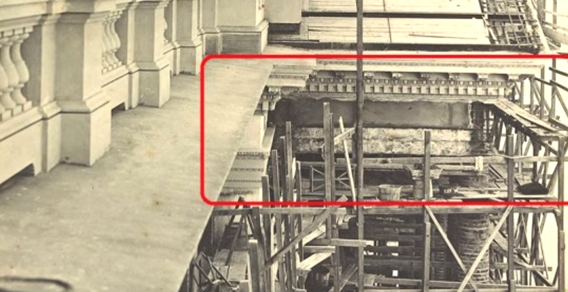 Куда пропал картинки. Куда пропал картинки. Мачете не смсит фото. Три карта смотреть. Леонид аркадьевич.