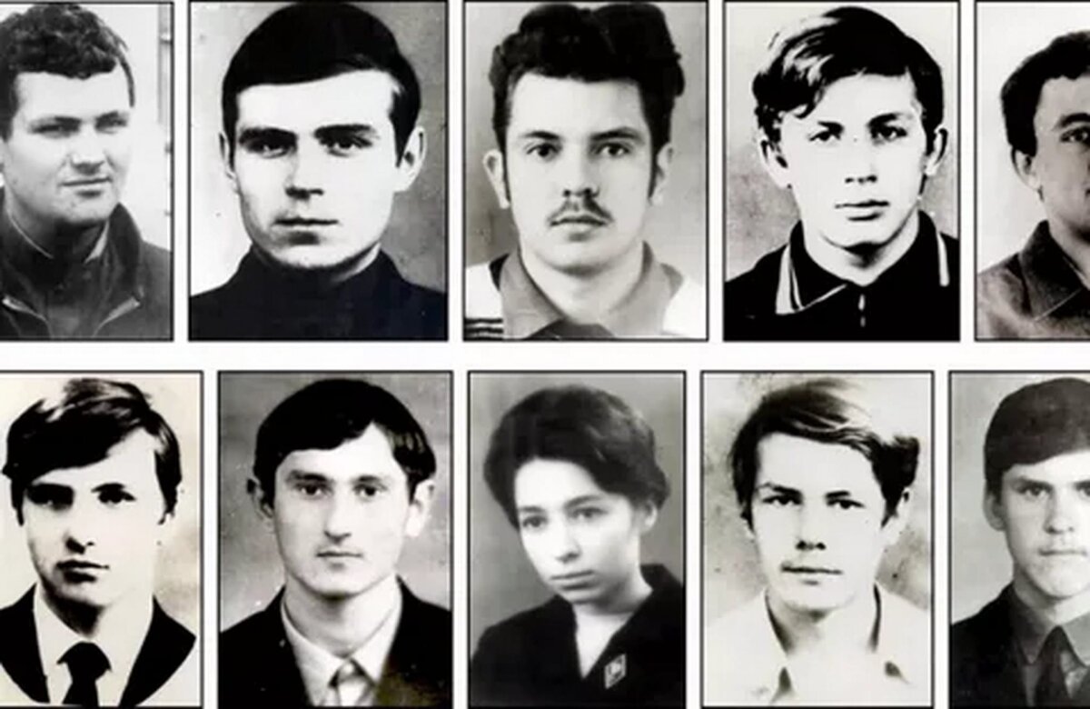 Группа погибших туристов в 1973 году. 