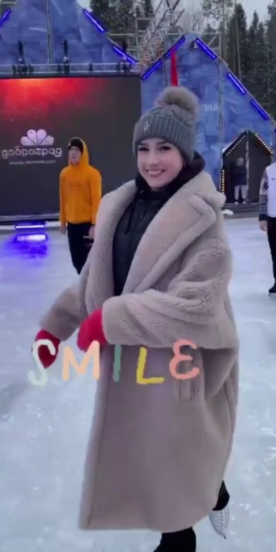 Алина на репетиции